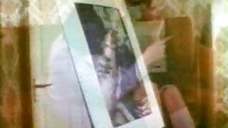 பிரிட்டிஷ் வீட்டில் முதல் அமெரிக்க நாட்டுக்காரன் அமெச்சூர் சுயஇன்பம் - 2022-03-05 09:31:17